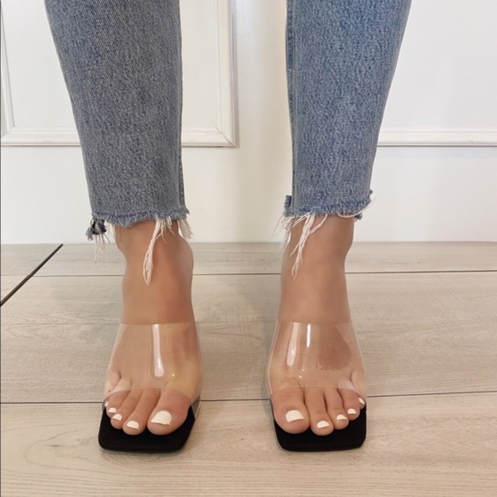 Clear Black Heel - Picture 2 of 3